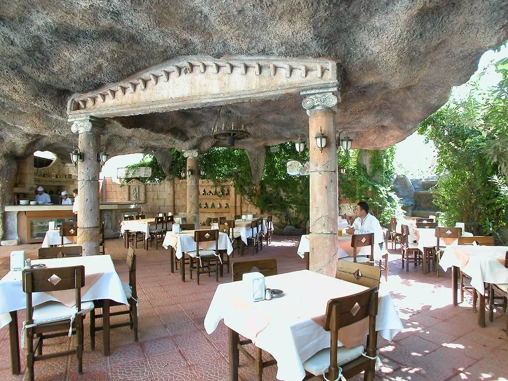 Siesta Hotel イチュメレール